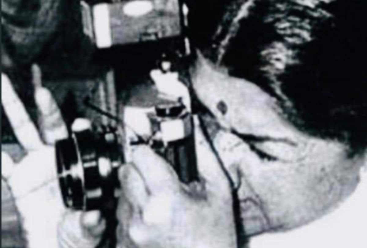 Lata Mangeshkar Shares Picture From Her First Classical Performance