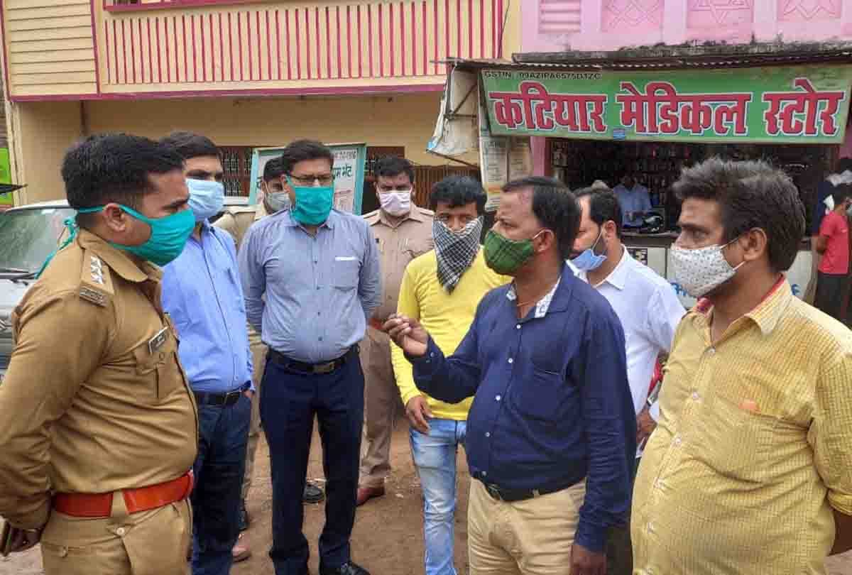 Two people lost their lives in the same hospital in Auraiya in three days, family members created uproar