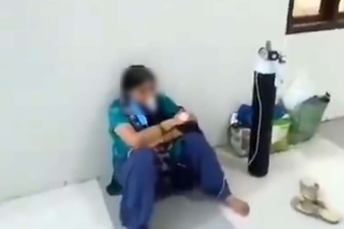 Saharanpur: carelessness in treatment of coron infected anganwadi workers, oxygen on the floor, death