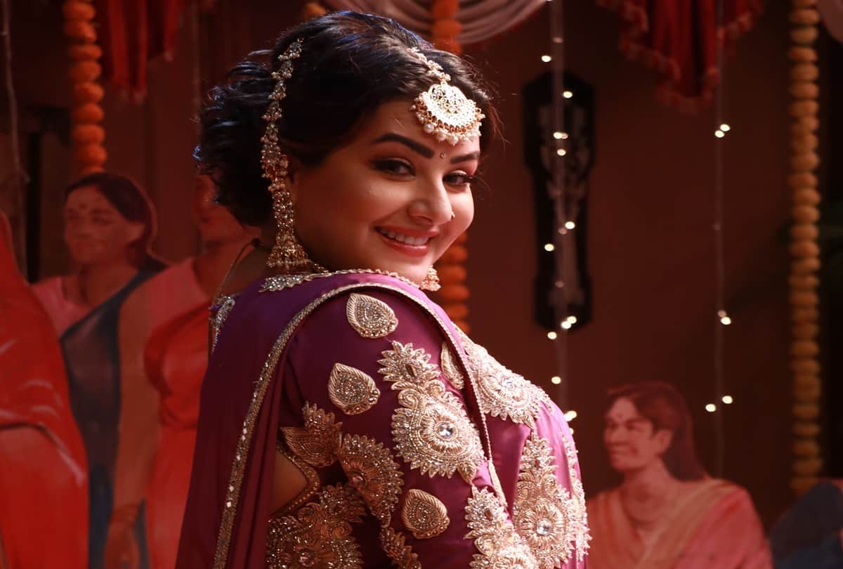 actress Amruta Khanvilkar and Shilpa Shinde to participate in Jhalak Dikhhla Jaa season 10