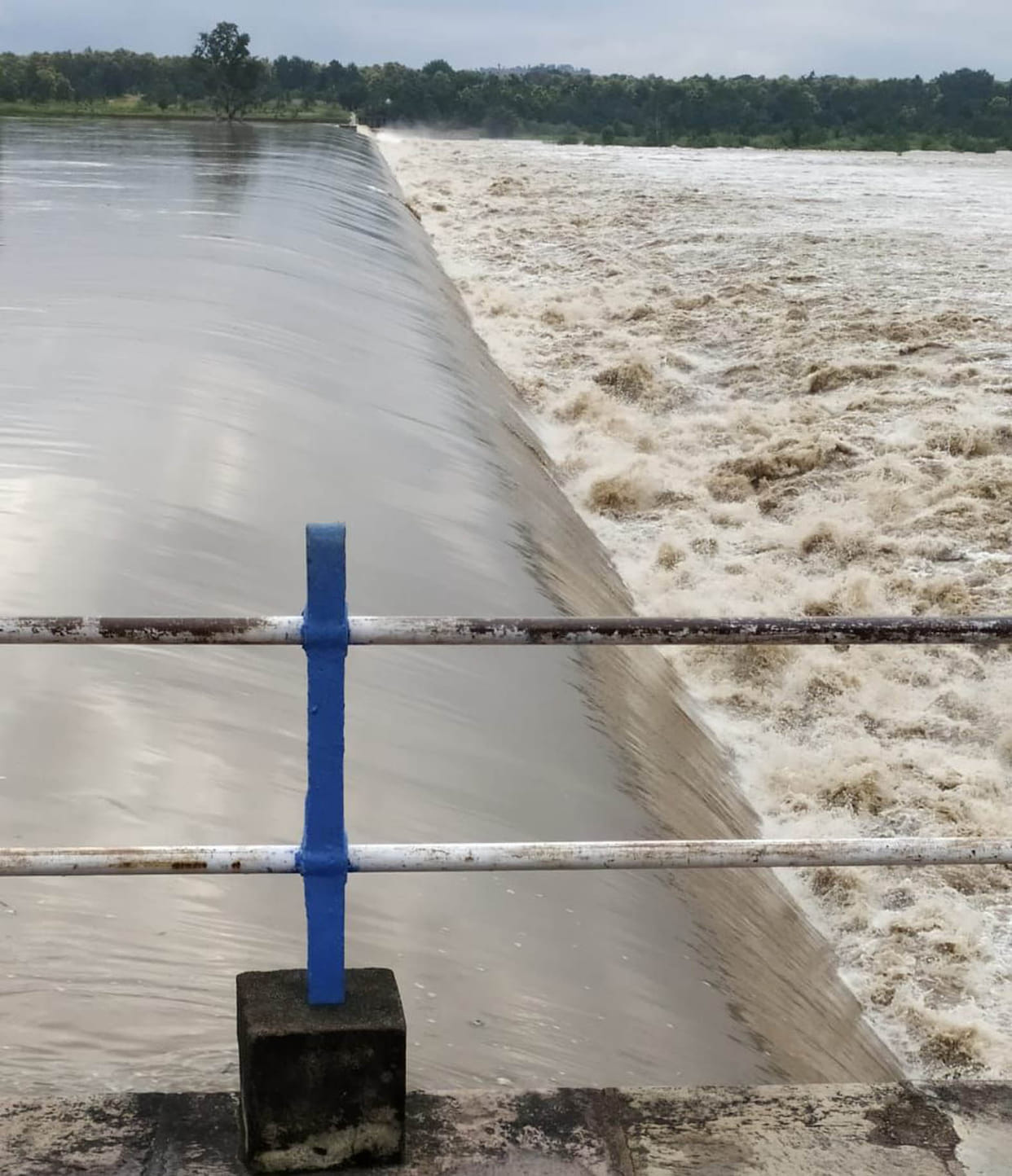 1.66 lakh cusecs of water discharged from Gangau into the Ken River