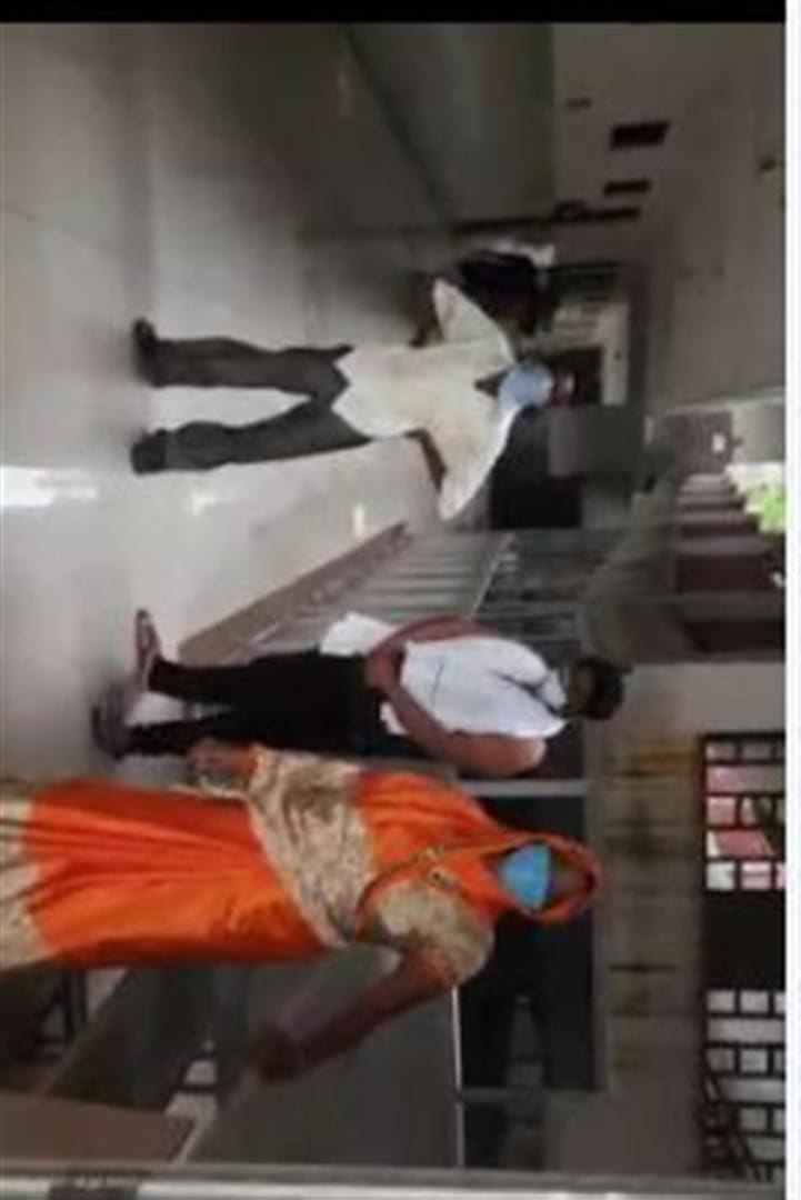 Hathras: Video of uproar at Kovid Hospital in Sikanderrau goes viral
