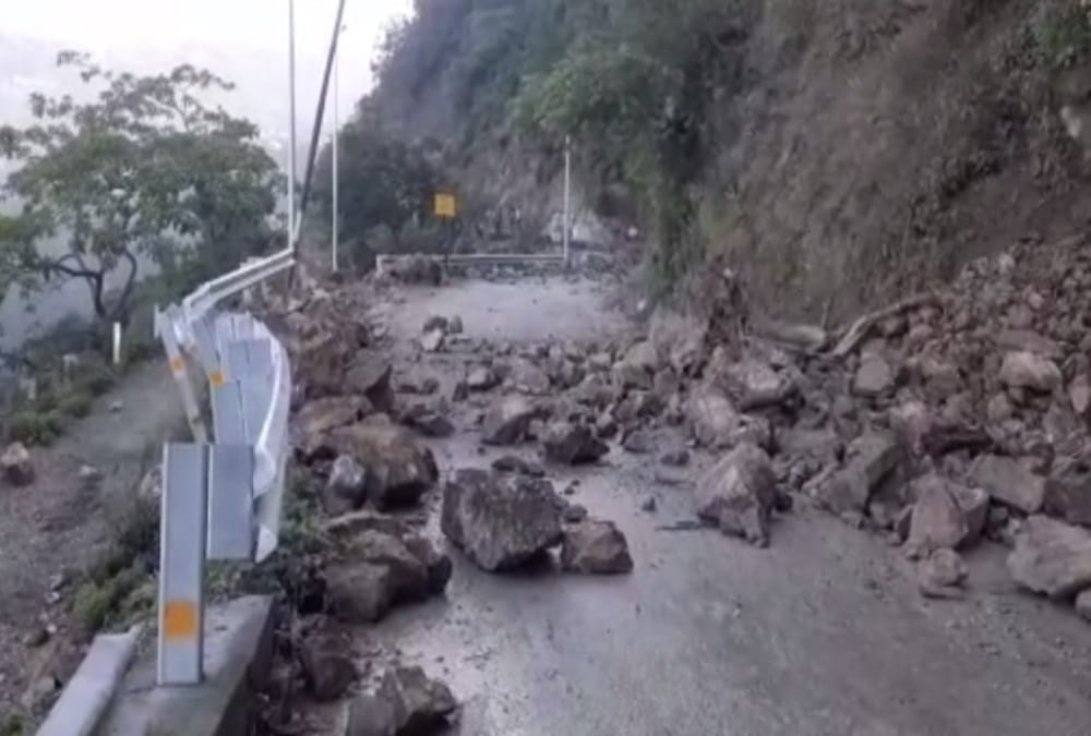 Uttarakhand Weather Update Today: Dehradun Mussoorie Road Blocked after Heavy Landslide