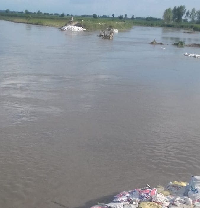 water level of ganga can rise due to heavy constently rain