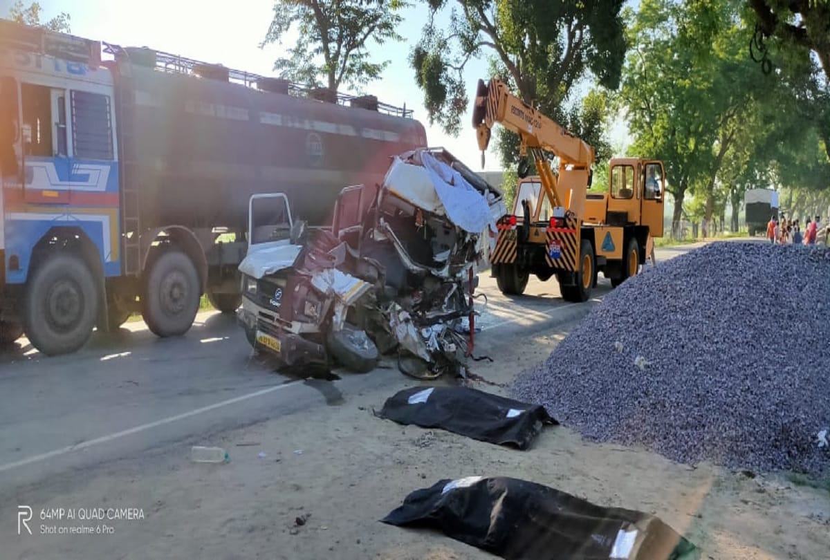 Major road accident in Gonda bahraich highway many dies on sopt and many injured