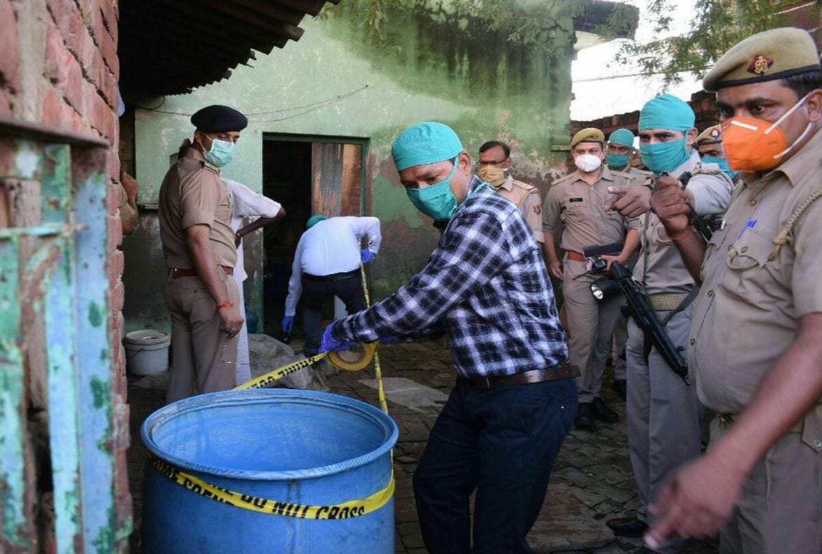 Triple Murder Case Up Agra Story Of Crime Scene Investigation