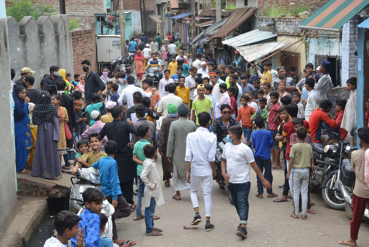 121 Corona positive found in aligarh today