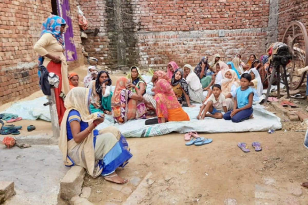 Meerut News: Three youths got up in a day in Abdullapur village, village immersed in sorrow