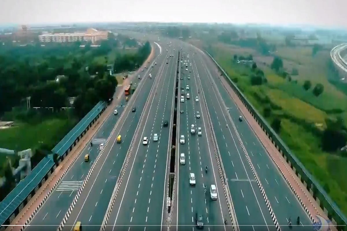 Sensor speed meter started on Delhi-Meerut Expressway, display will turn red if someone cross speed