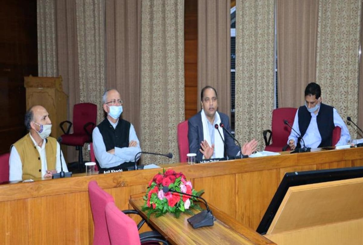 CM Jairam Thakur review meeting of Public Works Department at Shimla