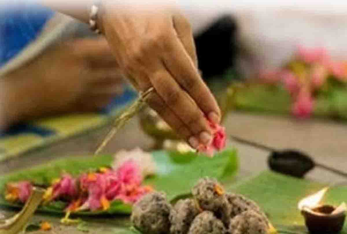 Sarv Pitru Amavasya 2020 Do these upay in Sarv Pitru Amavasya to please ancestors