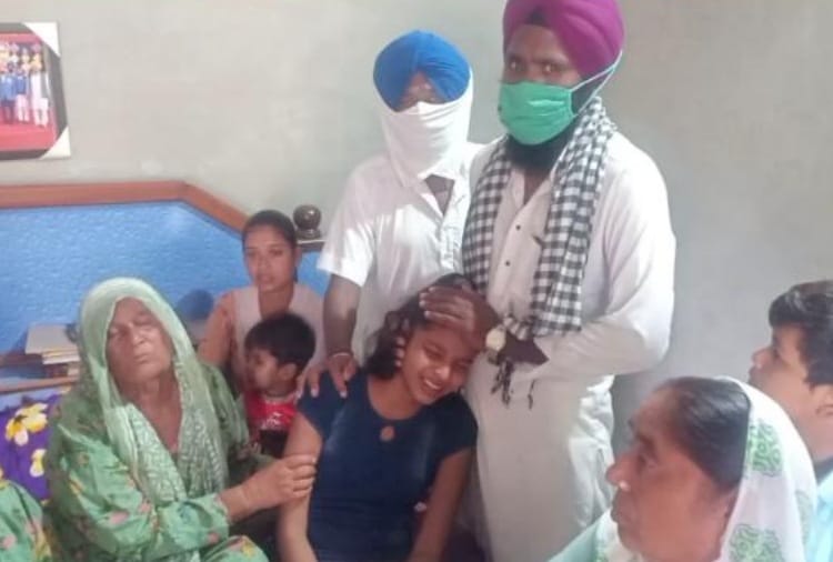 Last rites of Shaheed Naib Subedar Rajwinder Singh in Punjab's Tarn taran