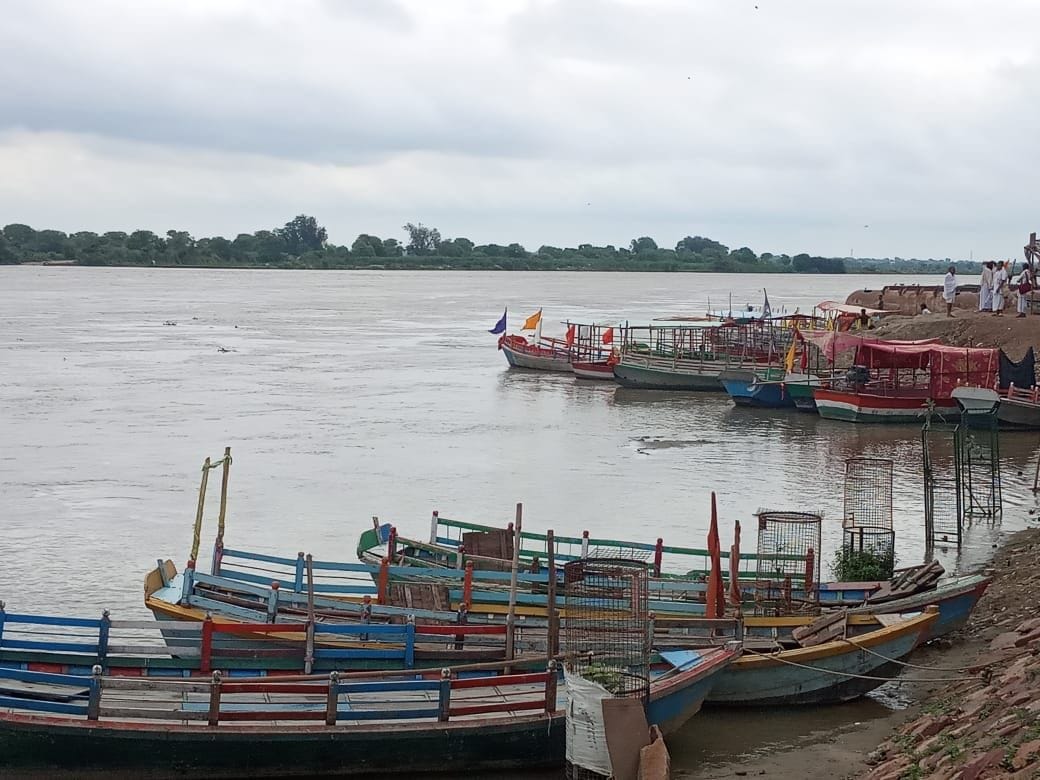 yamuna, water, level, vrindavan