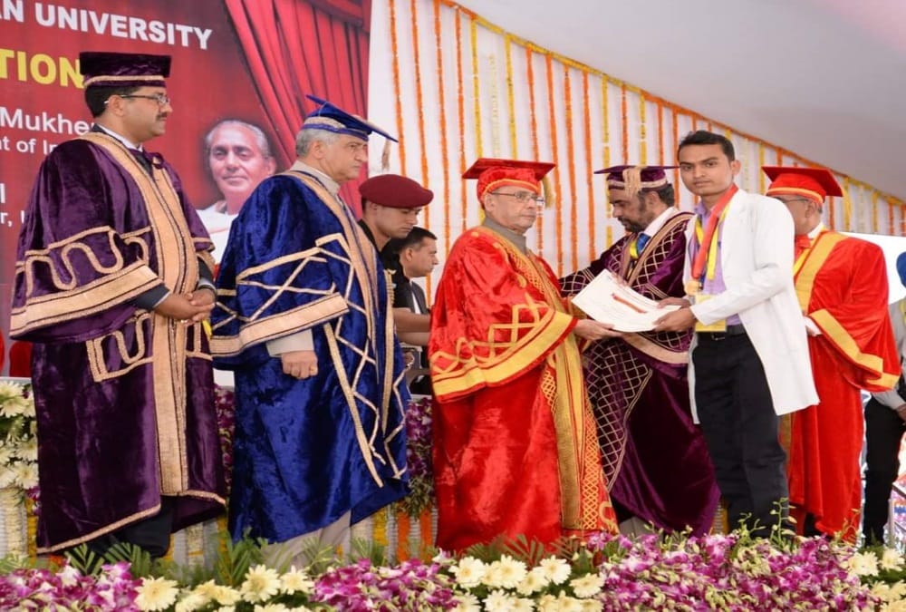 Former President of india Pranab Mukherjee death: Pranab Mukherjee came uttarakhand in 2016, Worry for students for not giving Quality education