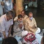 पूर्व राष्ट्रपति प्रणब मुखर्जी की अस्थियां गंगा में विसर्जित