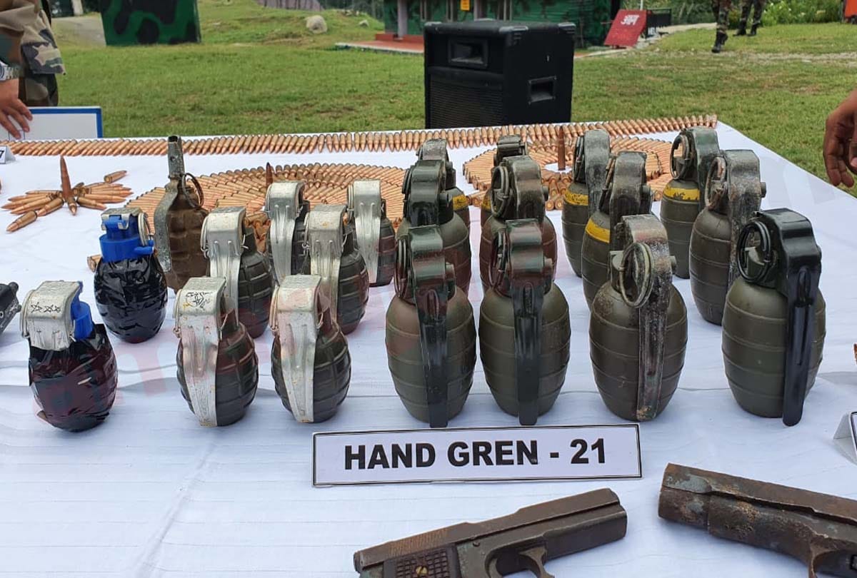 arms and ammunation recorved in Uri Sector of Baramulla District