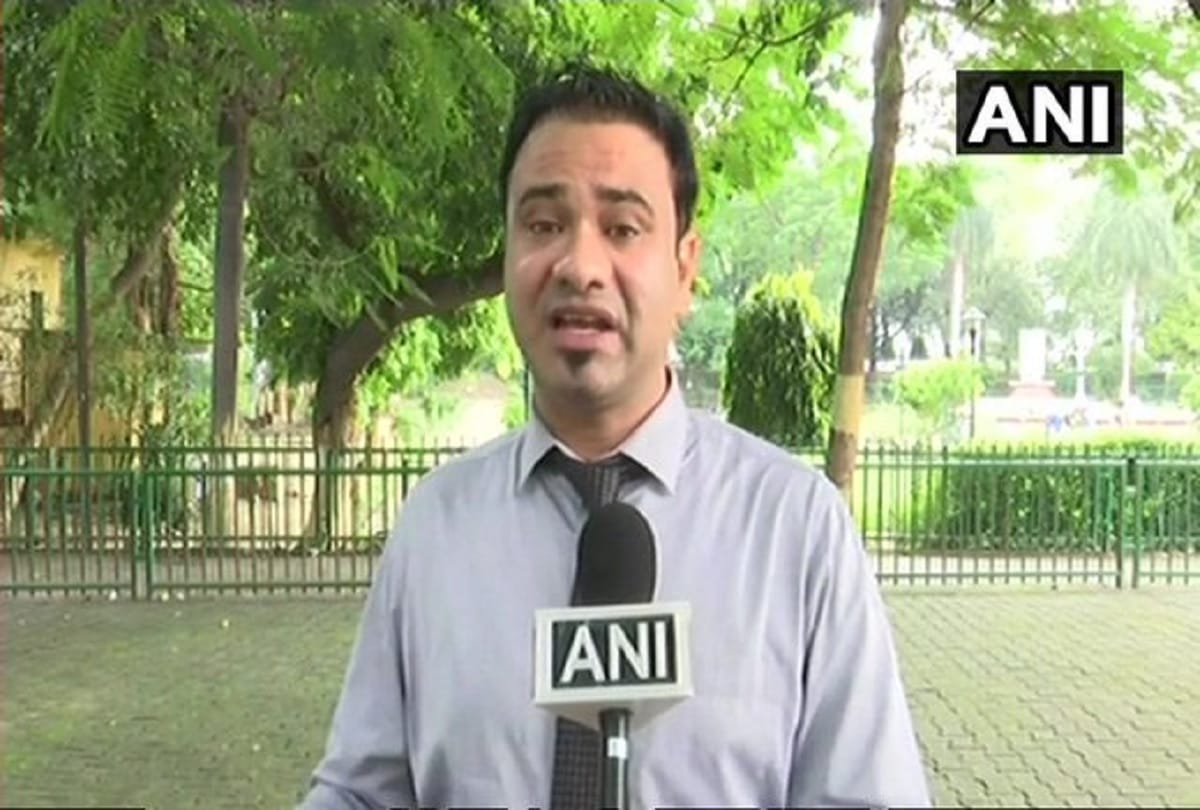 Dr Kafeel spoke out for joining politics says not going to join any political party not even Congress