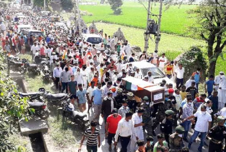 Last rites of Shaheed Army jawan in Haryana's Karnal