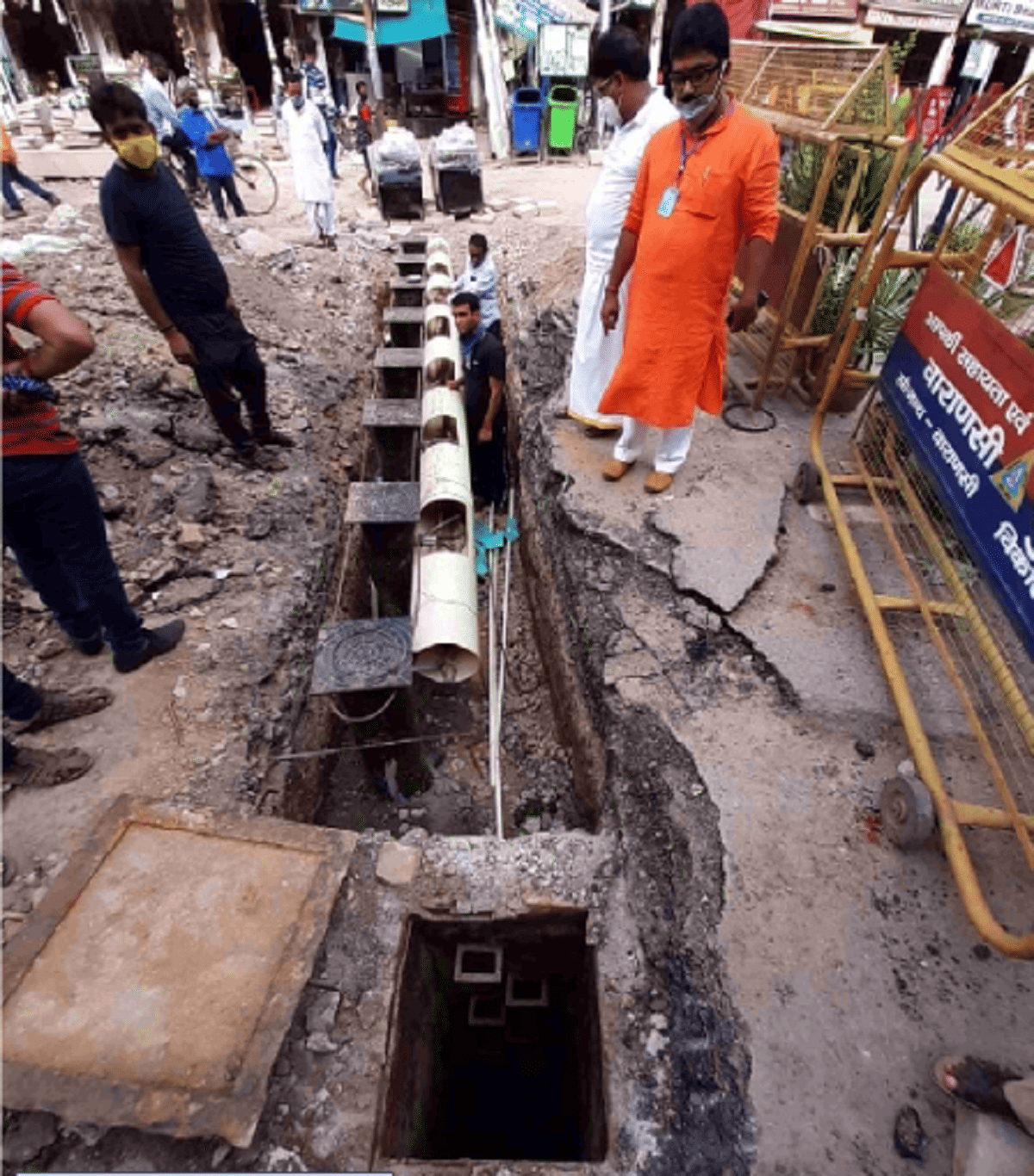 Hundred-year-old drain found in the excavation at Dashashwamedh Ghat, instructed the Jal Nigam to investigate varanasi