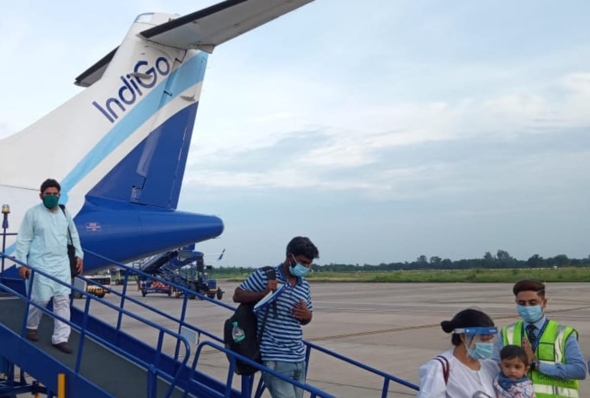 IndiGo flight from Lucknow to Indore commenced, water shower welcomed
