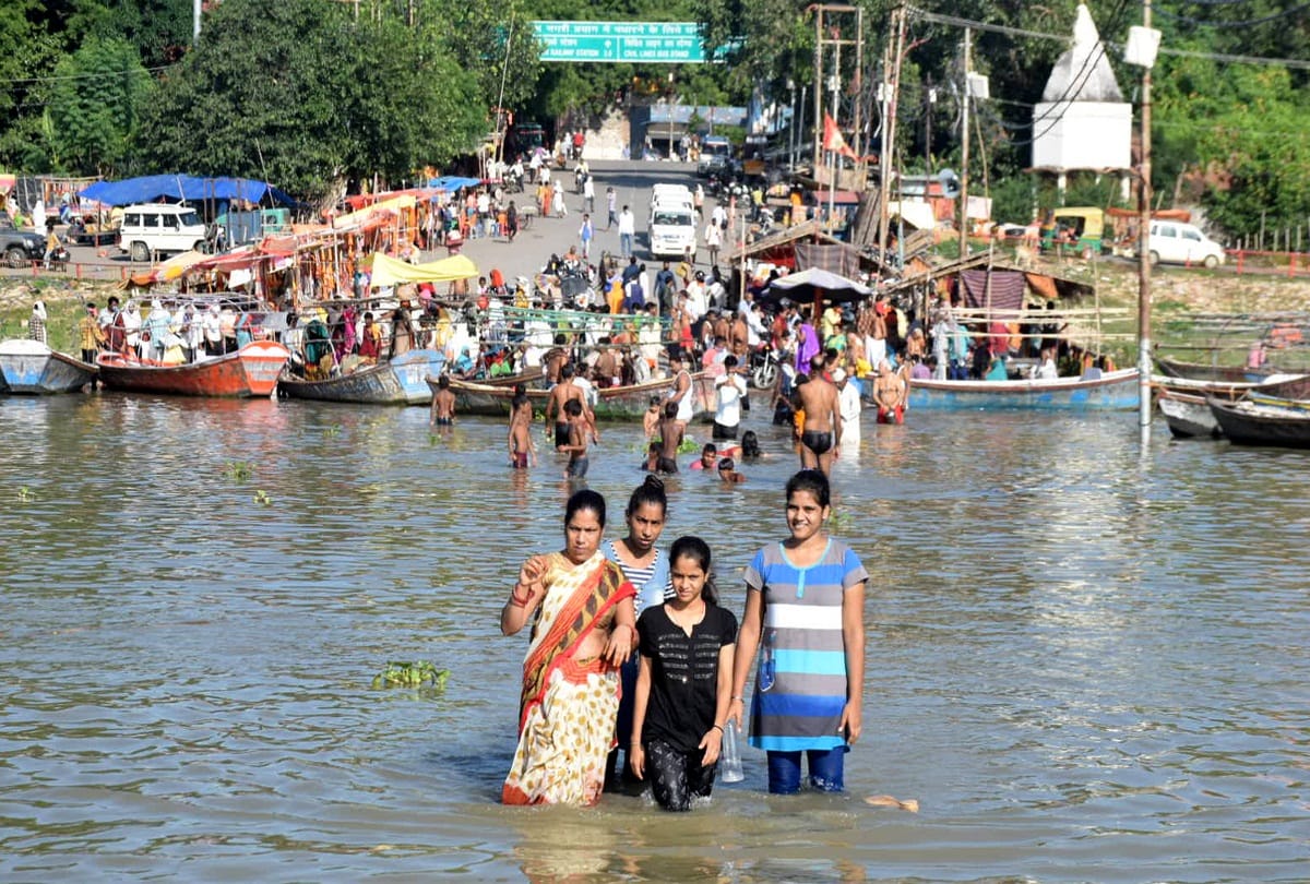 Ganges and Yamuna burnt in Prayagraj flood in Allahabad
