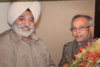 Pranab Mukherjee had made many people his own in three visits in Prayagraj
