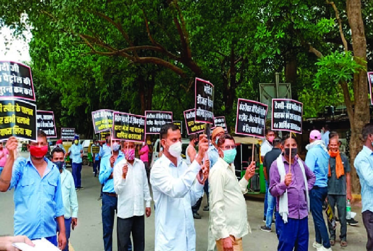 Passengers upset by strike of Ola-Uber cab drivers