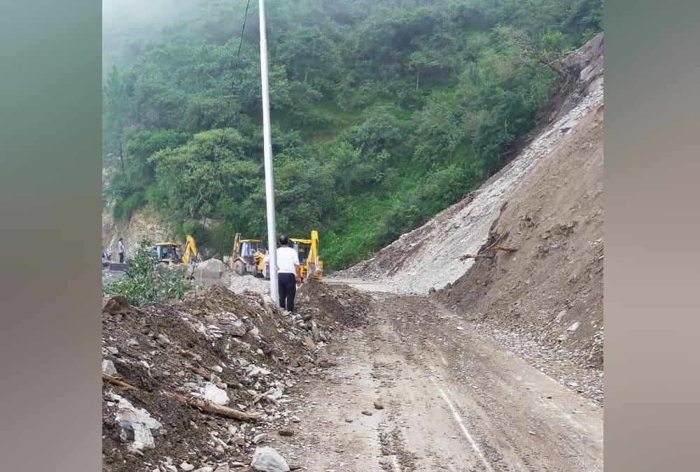 Uttarakhand Weather Forecast Today Updates in Hindi: mussoorie highway closed from sunday due to landslide