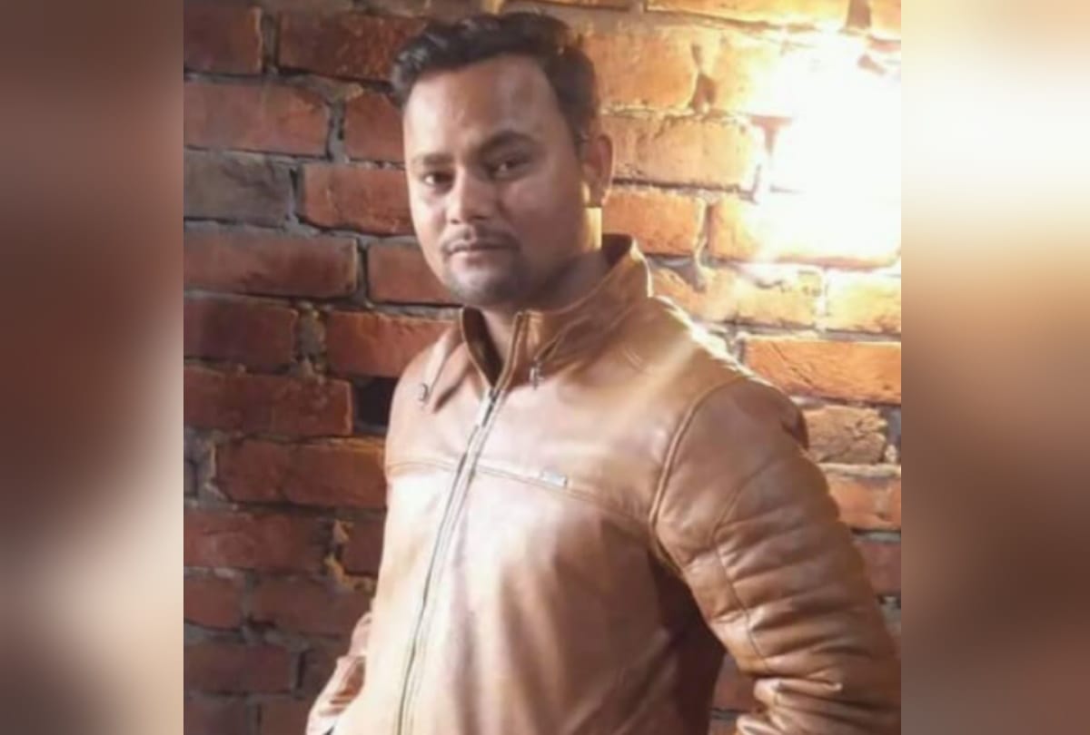 Boy beaten girl and video viral on social media in gorakhpur