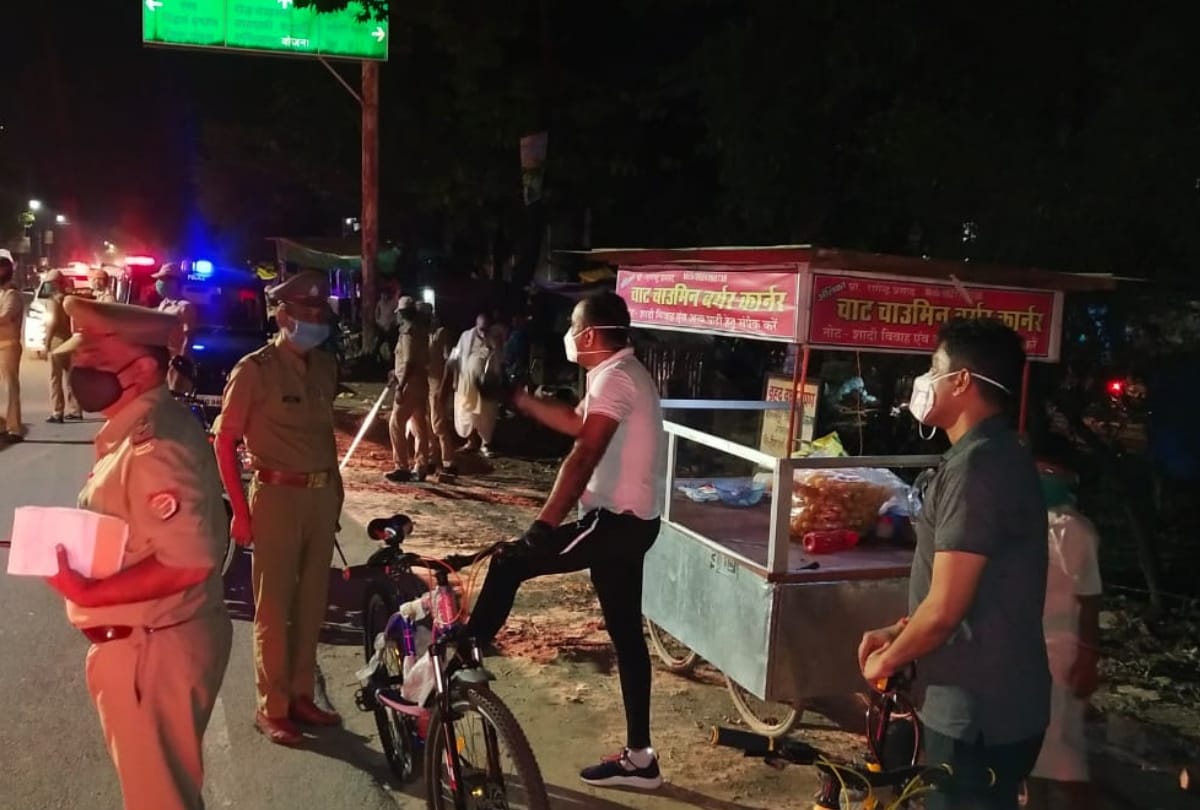 SSP Joginder Kumar and SP City Dr. Kaustubh set out on bicycle in Gorakhpur