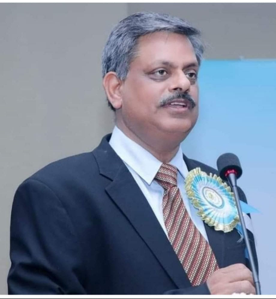 Prof. of Jaunpur Rajesh Singh became the Chancellor of Gorakhpur University