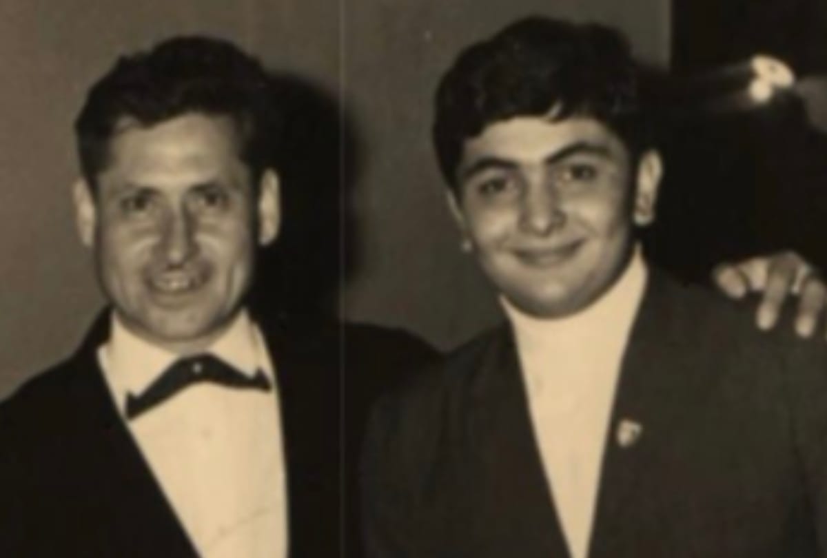 Film Critic Pankaj Shukla remembers fondness in Rishi Kapoor personal messages apologized for Ranbir