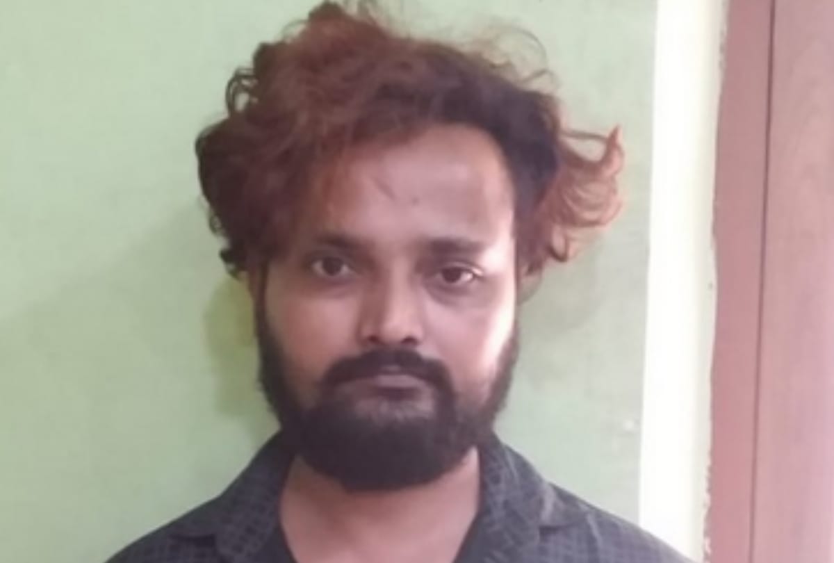 He had escaped abroad after raping a teenager, caught by look out notice