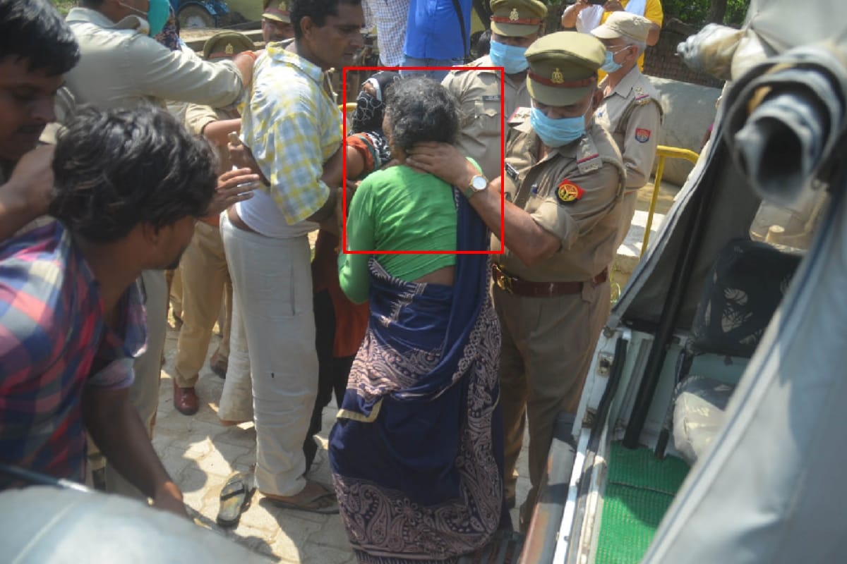 UP: Five police stations in charge changed in Baghpat after poisonous liquor case