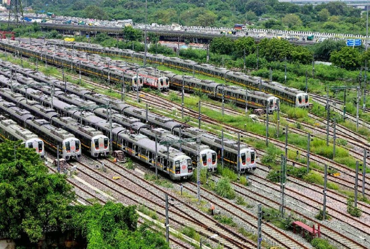 Delhi Metro : By 2031 half of the metro needs will be met by solar energy.