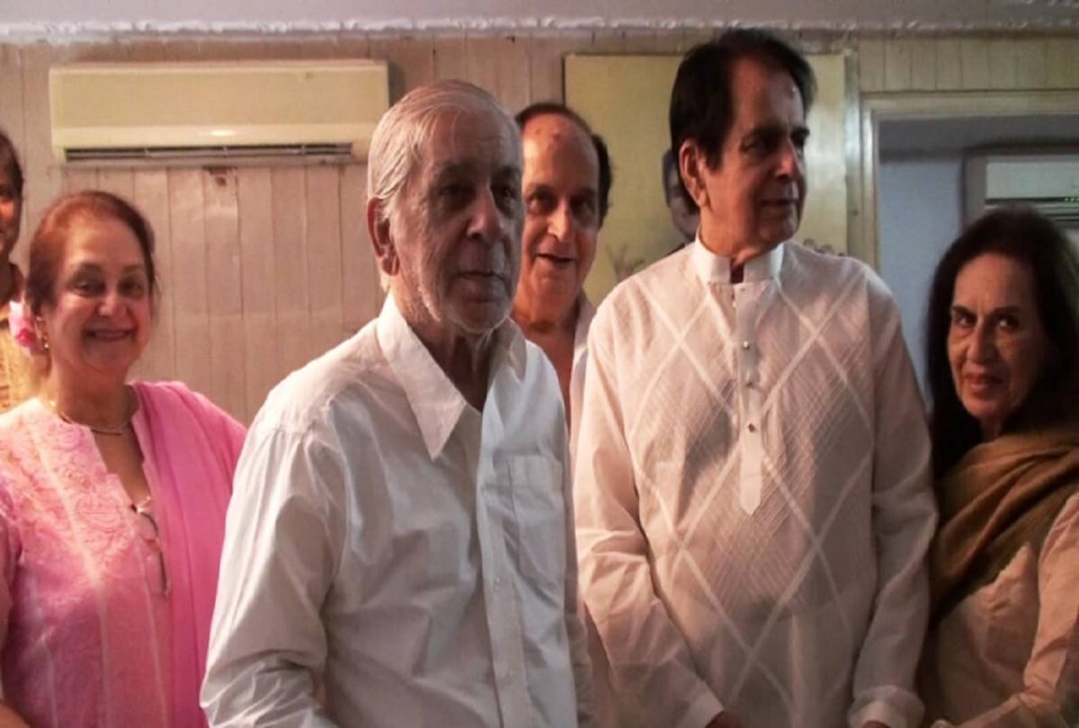 Dilip Kumar Brother Ehsan Khan Death News: Covid related  complications