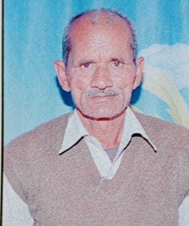 Hathras: Farmer dies due to electrocution while doing Tarakasi on the field