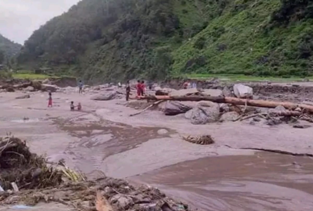 Nepal many people died and are missing in flood landslide incidents in Baglung following heavy rains