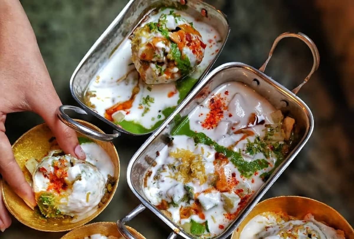 kele ke dahi bhalle banane ki vidhi recipe in hindi how to make raw banaa dahi vada at home