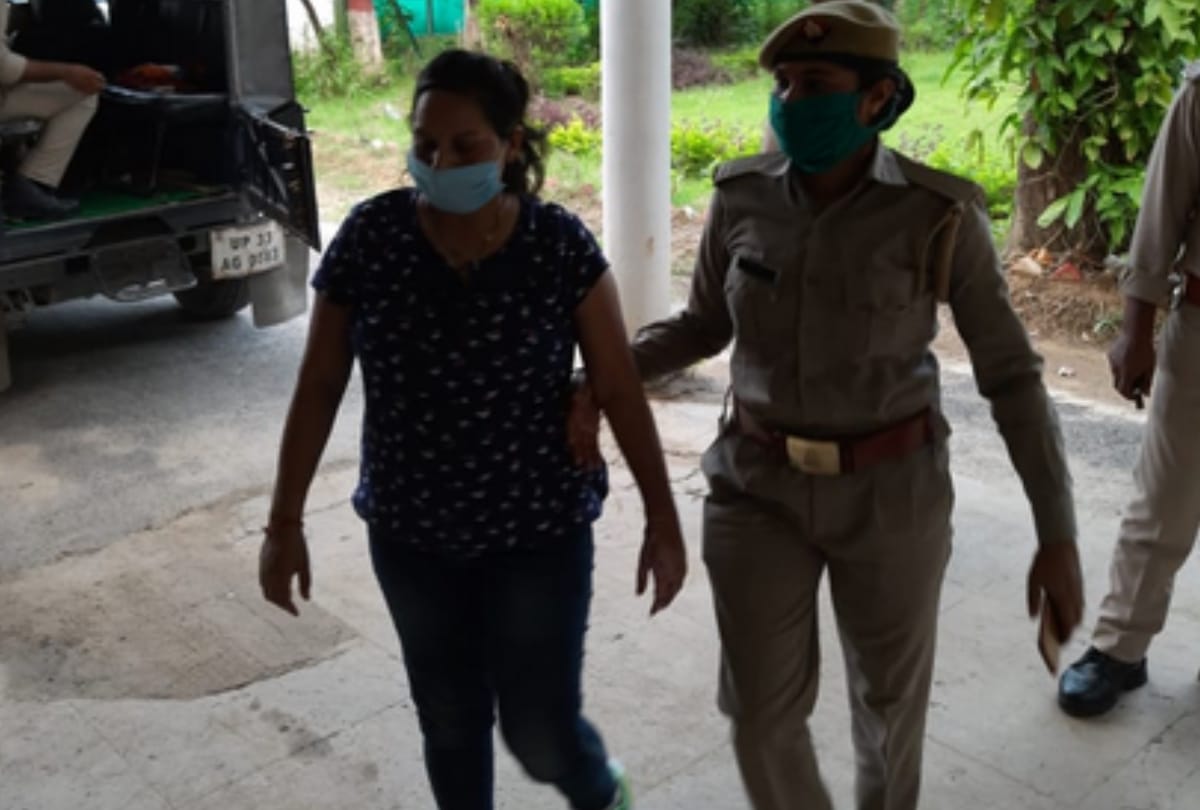 Four companions of Durgesh who cheated in the name of getting job arrested
