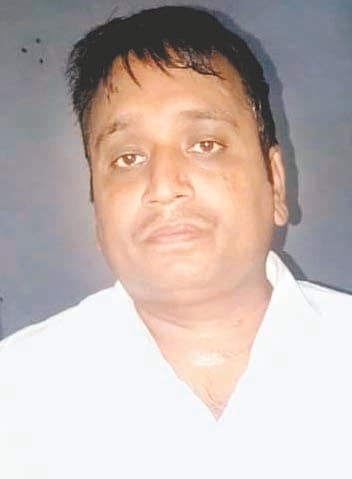 Pratapgarh: Nawabganj police nabbed the accused who was running away by killing a property dealer in Lucknow