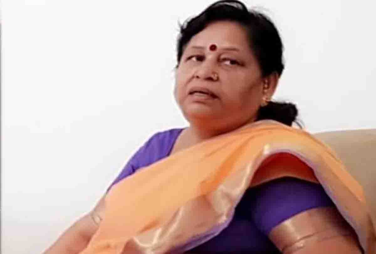 fraud report on former MLA Urmila Rajput