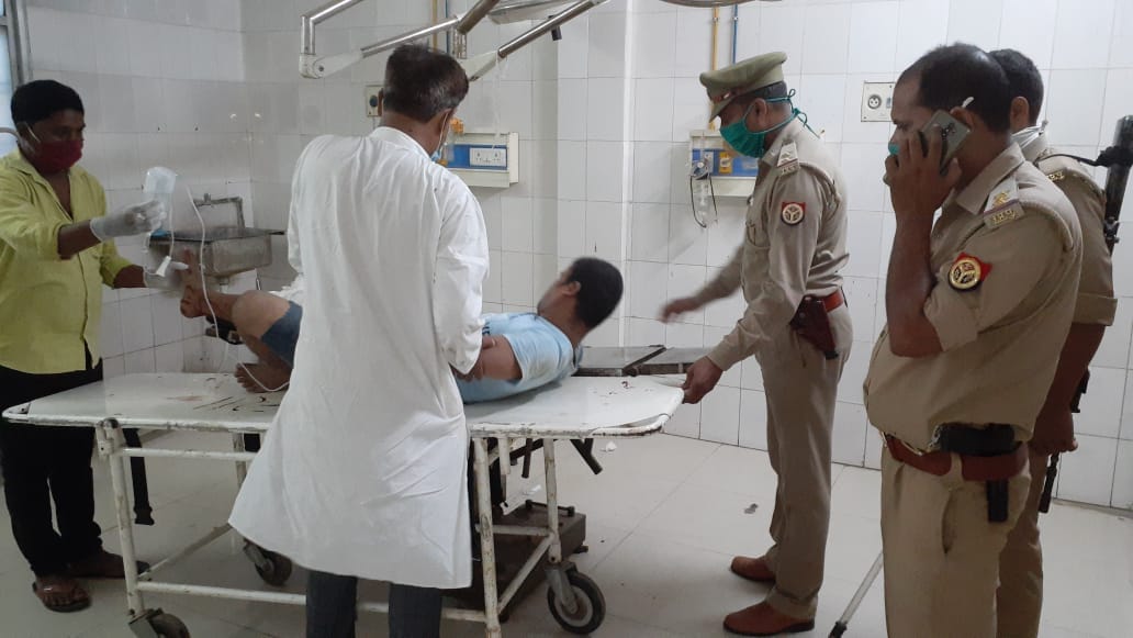 25 thousand prizes Gokash injured in police encounter
