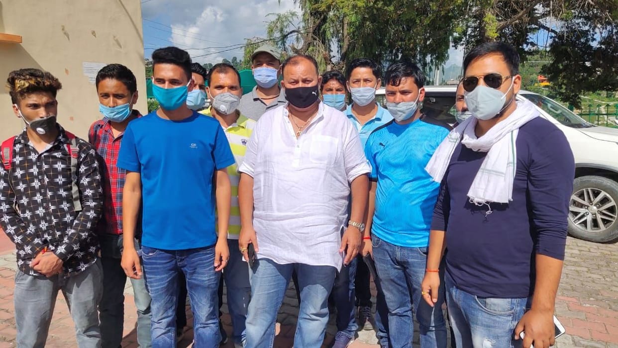 Public representatives of disaster affected area met DM for rehabilitation