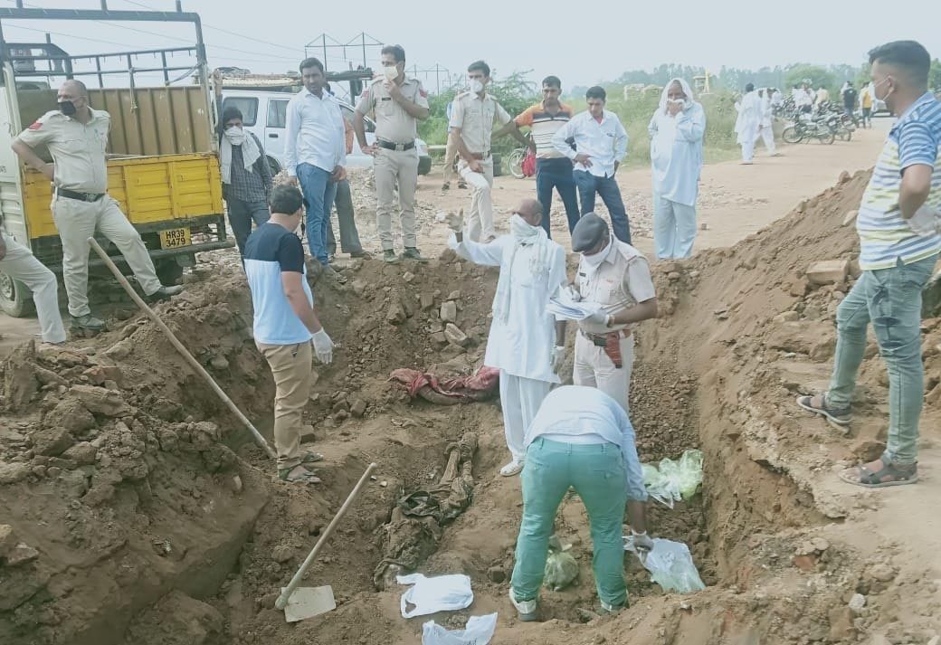 Murdered husband in association with lover, found dead body buried in dhaba courtyard