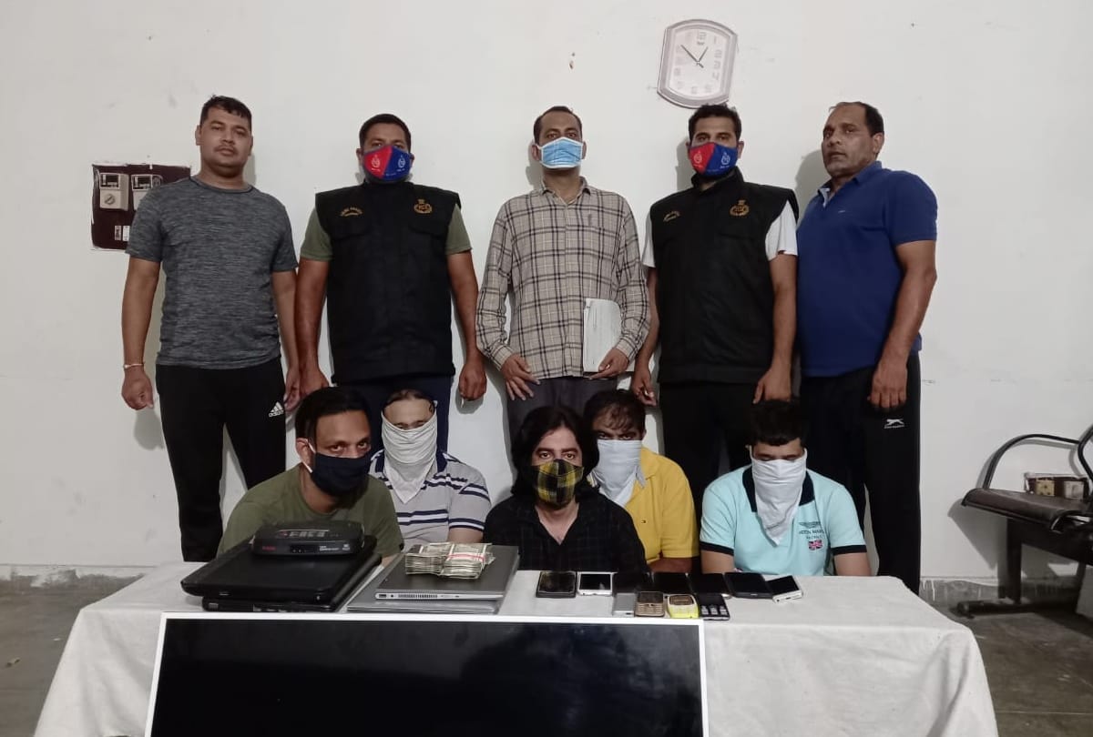 bookies betting on caribbean league gang busted 5 arrested