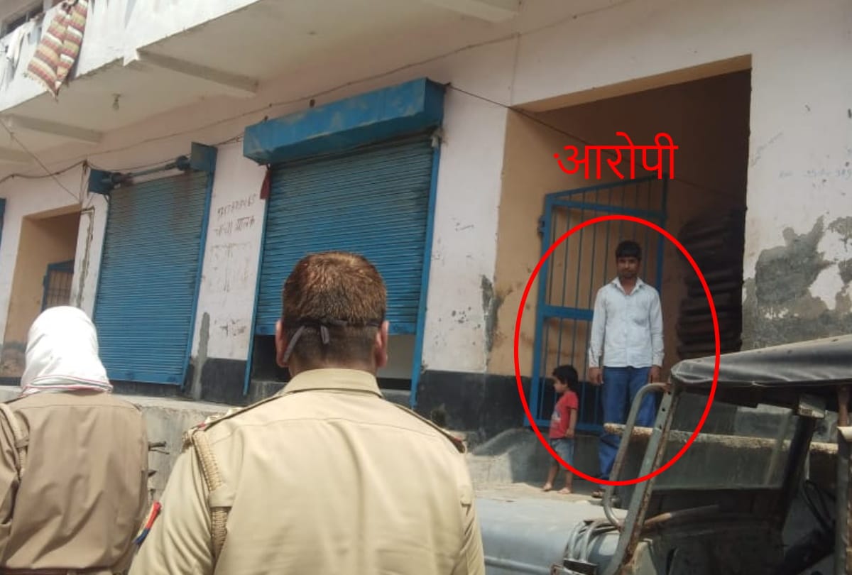 Greater noida husband killed wife then himself call police for arrest feel no guilt smoke in front of police