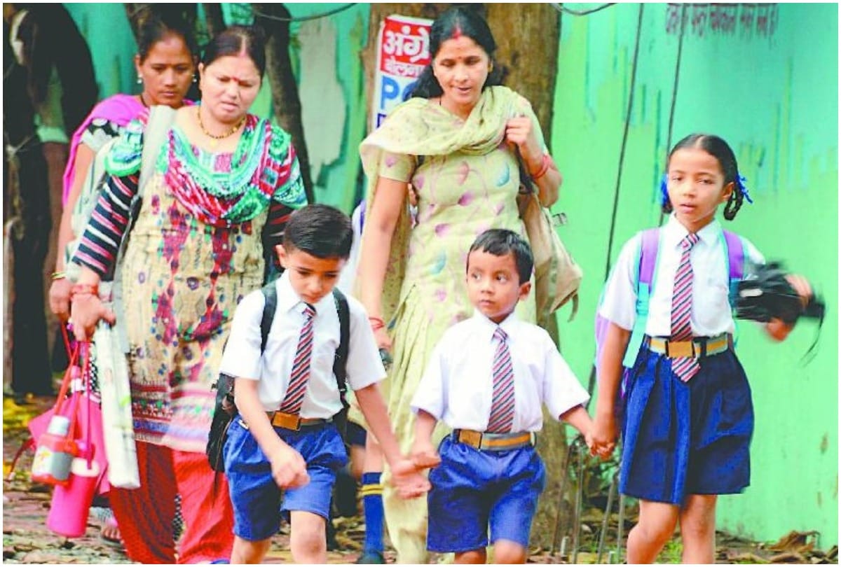 Delhi Government Asks Schools To Implement New School Bag Policy, nep