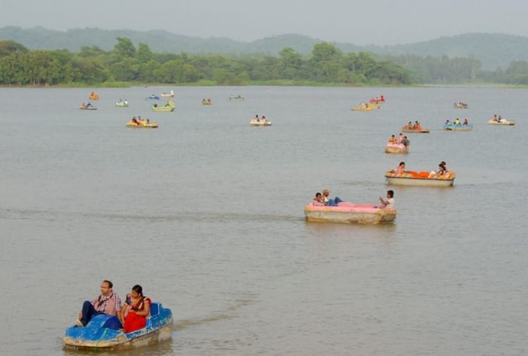 Bike riders looted two brothers behind Sukhna Lake, six miscreants riding on two bikes