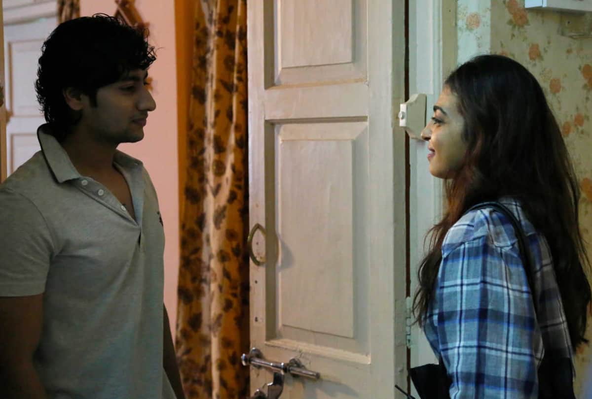 teachers day special these actresses played teacher role in films